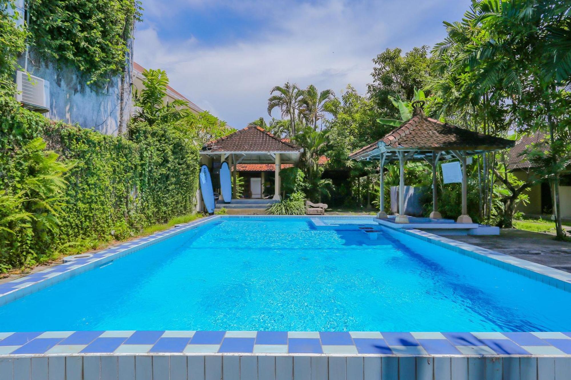 Oyo 4012 Ari Beach Inn Kuta Lombok Kültér fotó